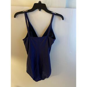 Speedo size 6 navy one piece